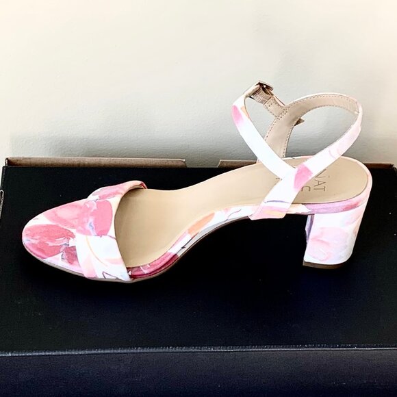 EUC Naturalizer Bristol Floral Block Heel Sandals, Multicolored Floral, Size 6 - Picture 4 of 12